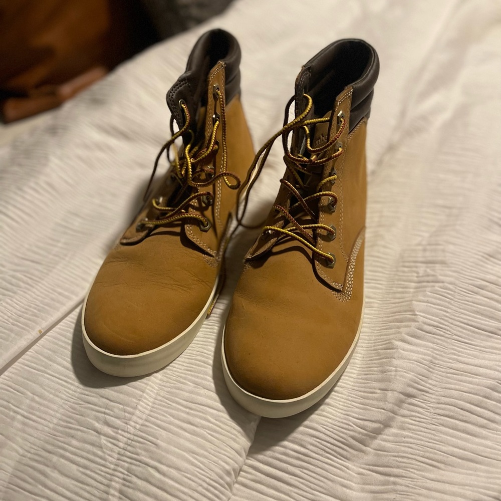 Womens timberlands